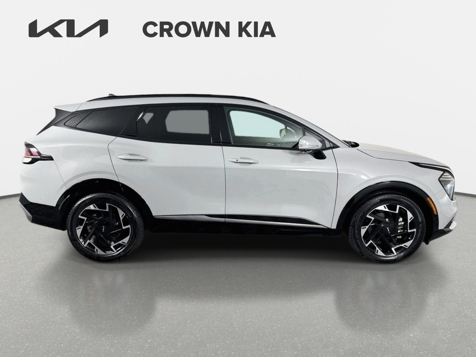 Certified 2025 Kia Sportage SX FWD image 4