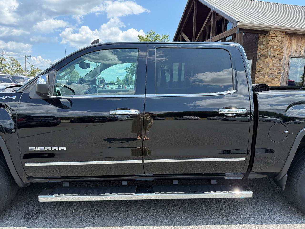 Used 2016 GMC Sierra 1500 SLT w/ SLT Premium Package AWD/4WD image 38