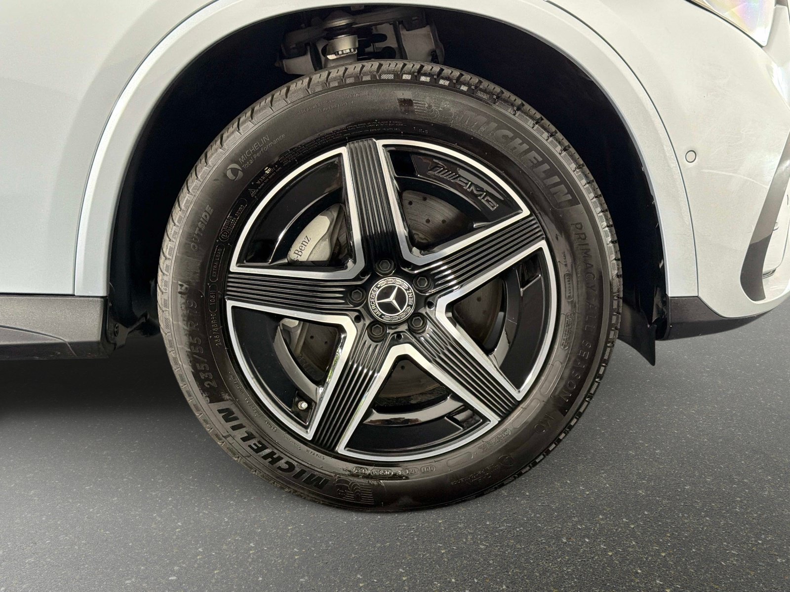 Used 2025 Mercedes-Benz GLC 300 4MATIC w/ AMG Line image 21