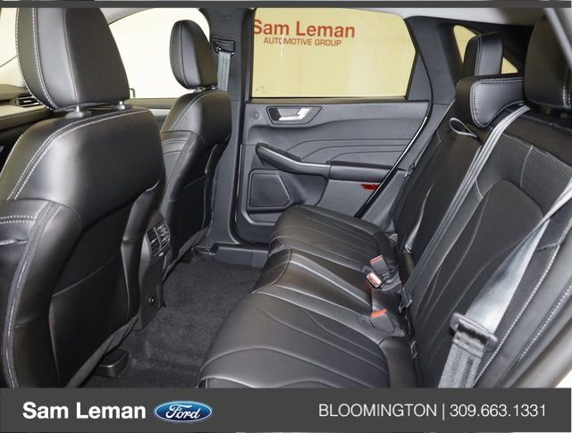 New 2025 Ford Escape SE w/ PHEV Premium Package image 18