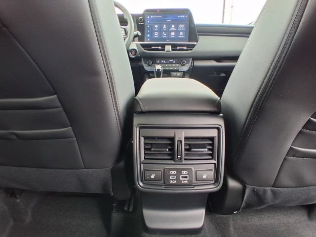 New 2026 Subaru Outback Limited AWD/4WD image 12