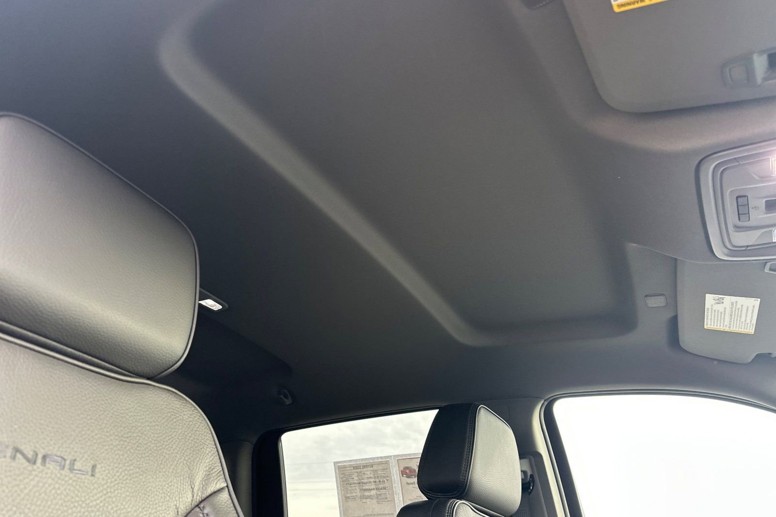 Used 2024 GMC Sierra 1500 Denali w/ Technology Package image 19