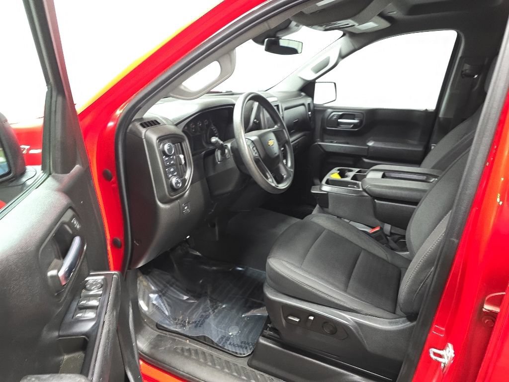 Used 2023 Chevrolet Silverado 1500 Custom AWD/4WD image 28