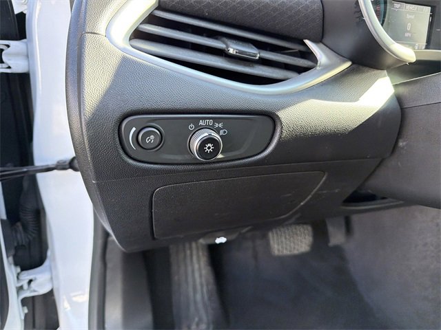 Used 2024 Chevrolet Malibu LT image 17