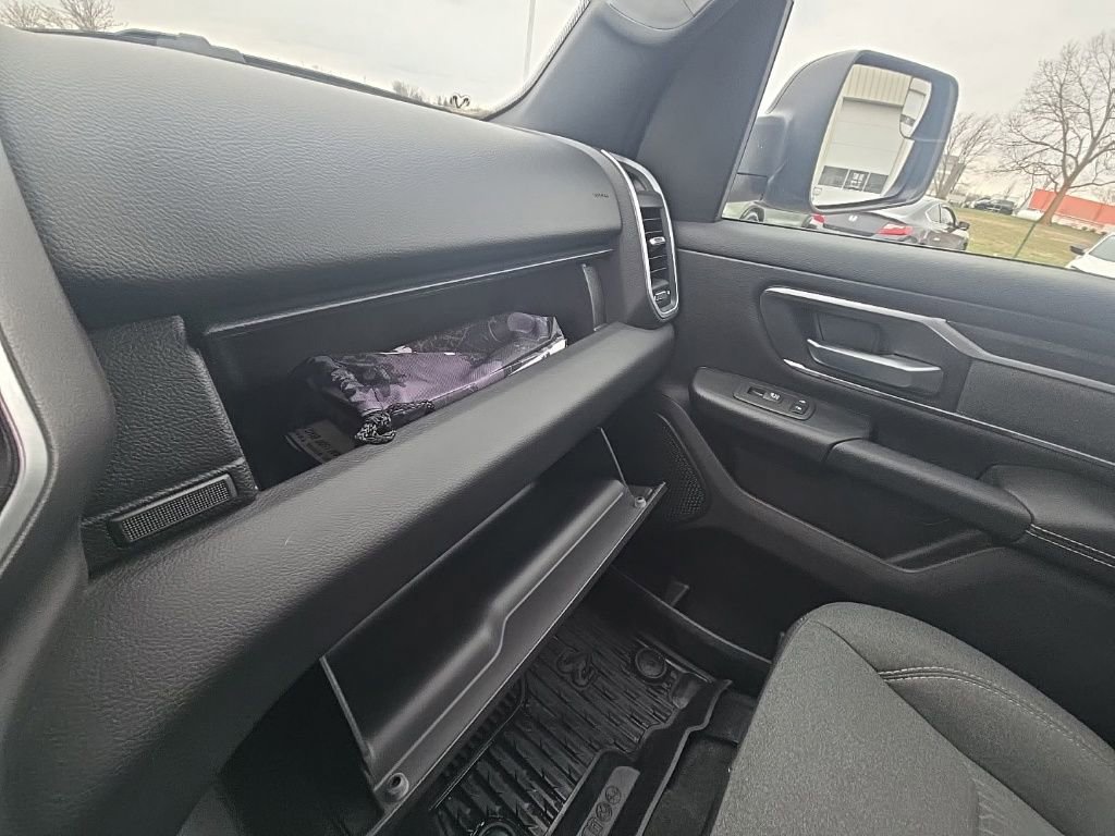 Used 2022 RAM 1500 Big Horn image 25