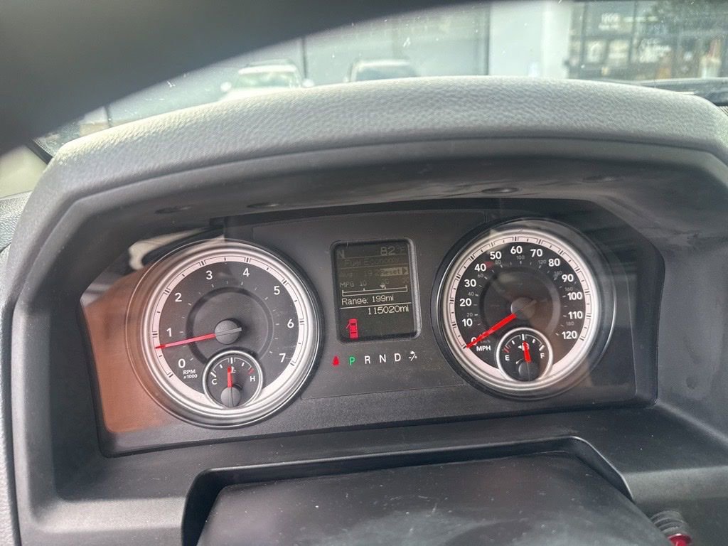 Used 2015 RAM 1500 SLT AWD/4WD image 4