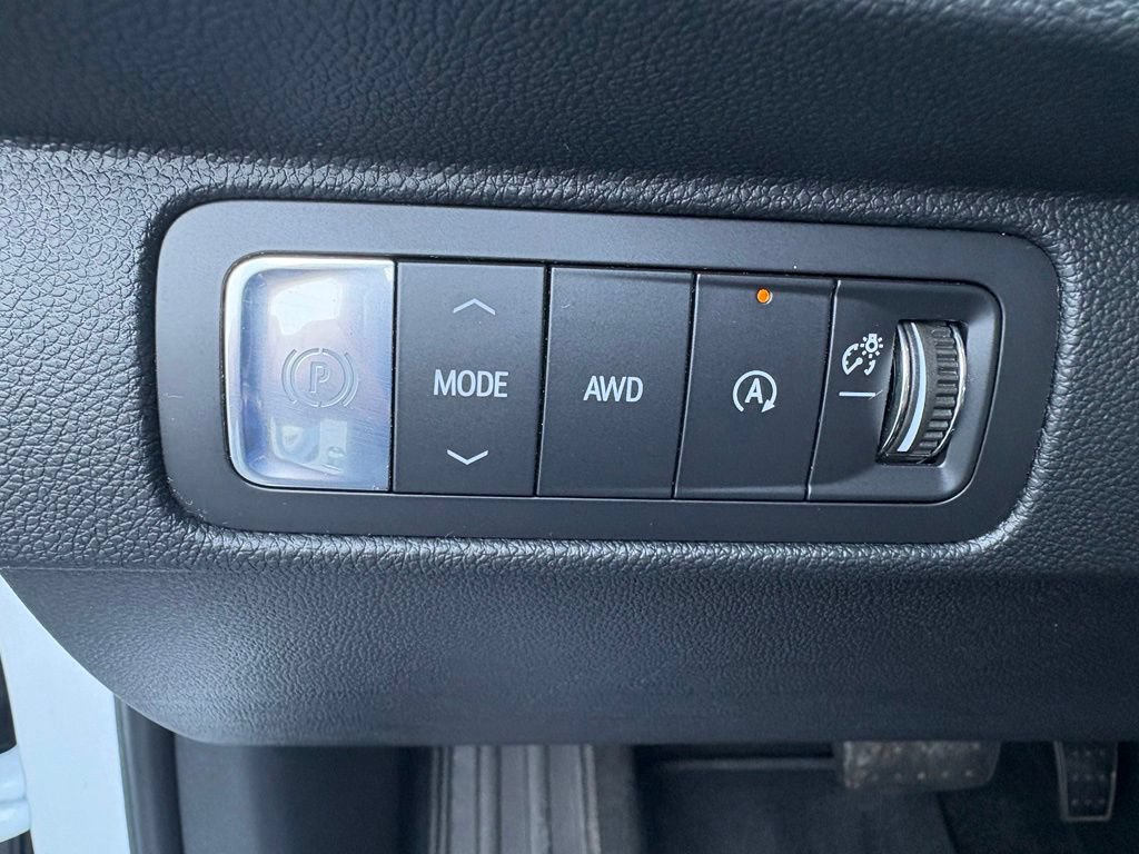 Used 2026 Chevrolet Traverse LT w/ Driver Confidence Package AWD/4WD image 21