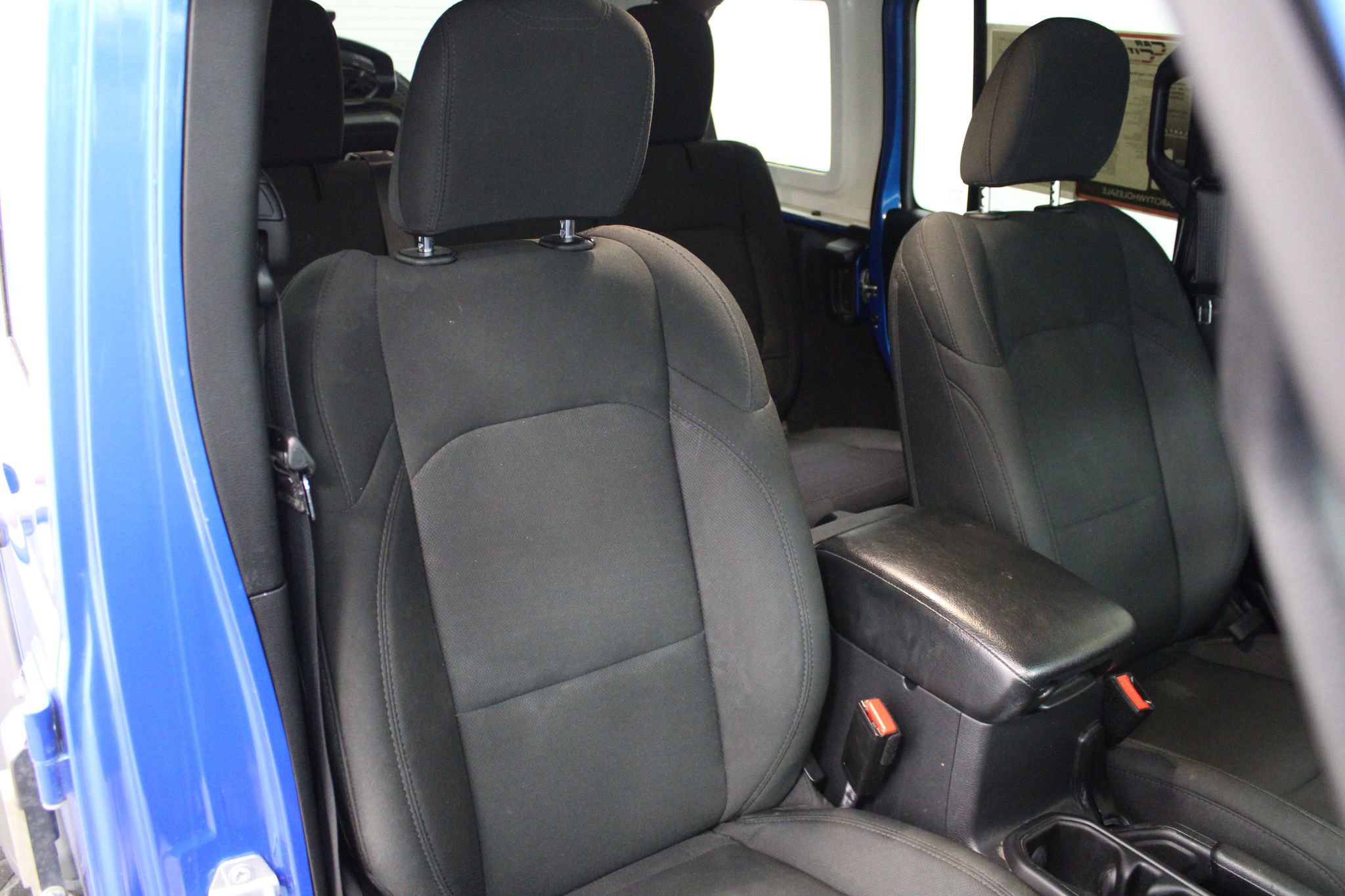 Used 2021 Jeep Wrangler Unlimited Sport image 28