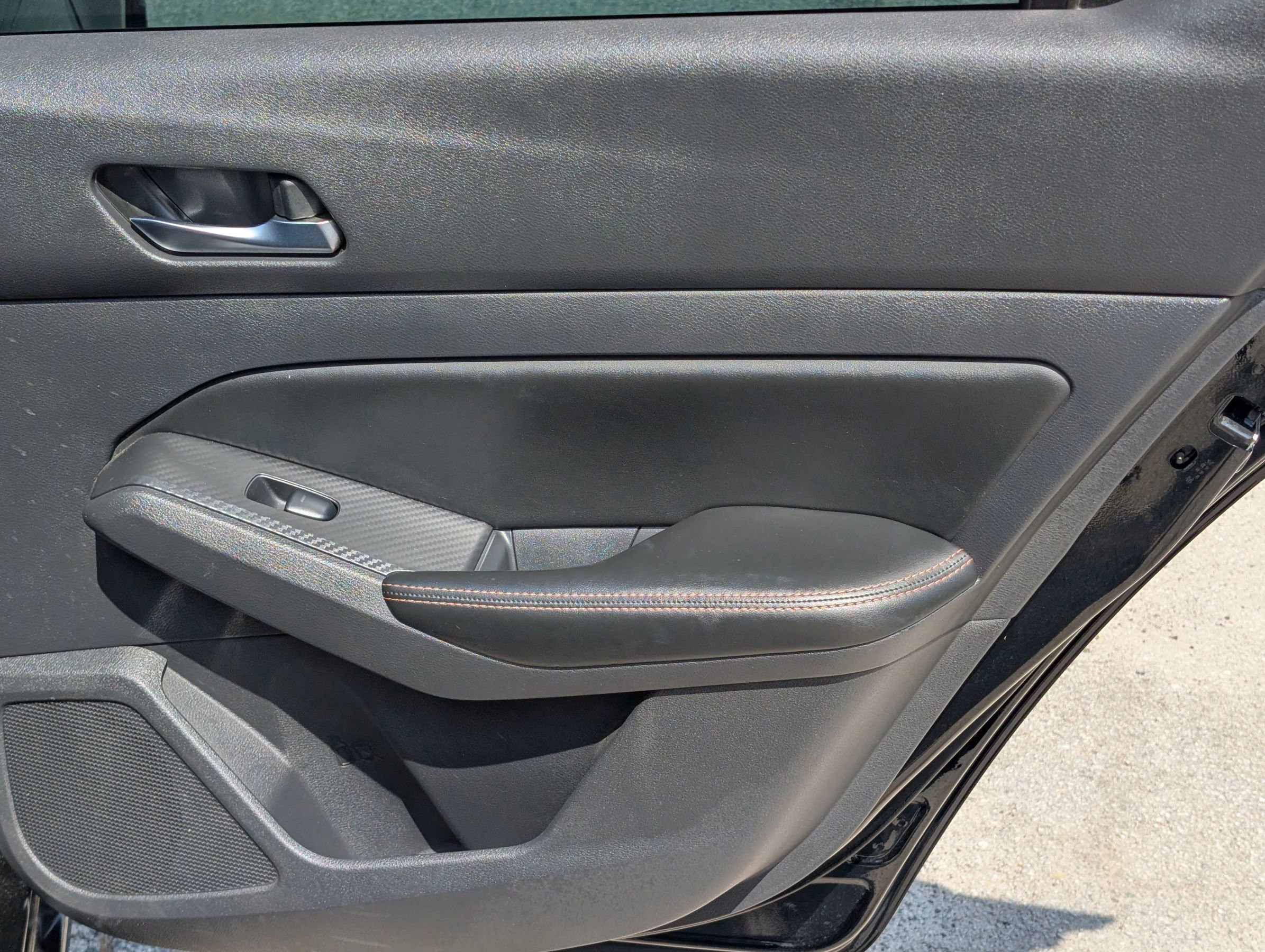 Used 2019 Nissan Altima 2.5 SR FWD image 32