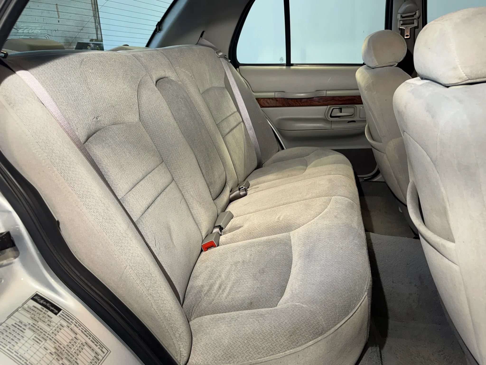Used 2002 Mercury Grand Marquis GS RWD image 24