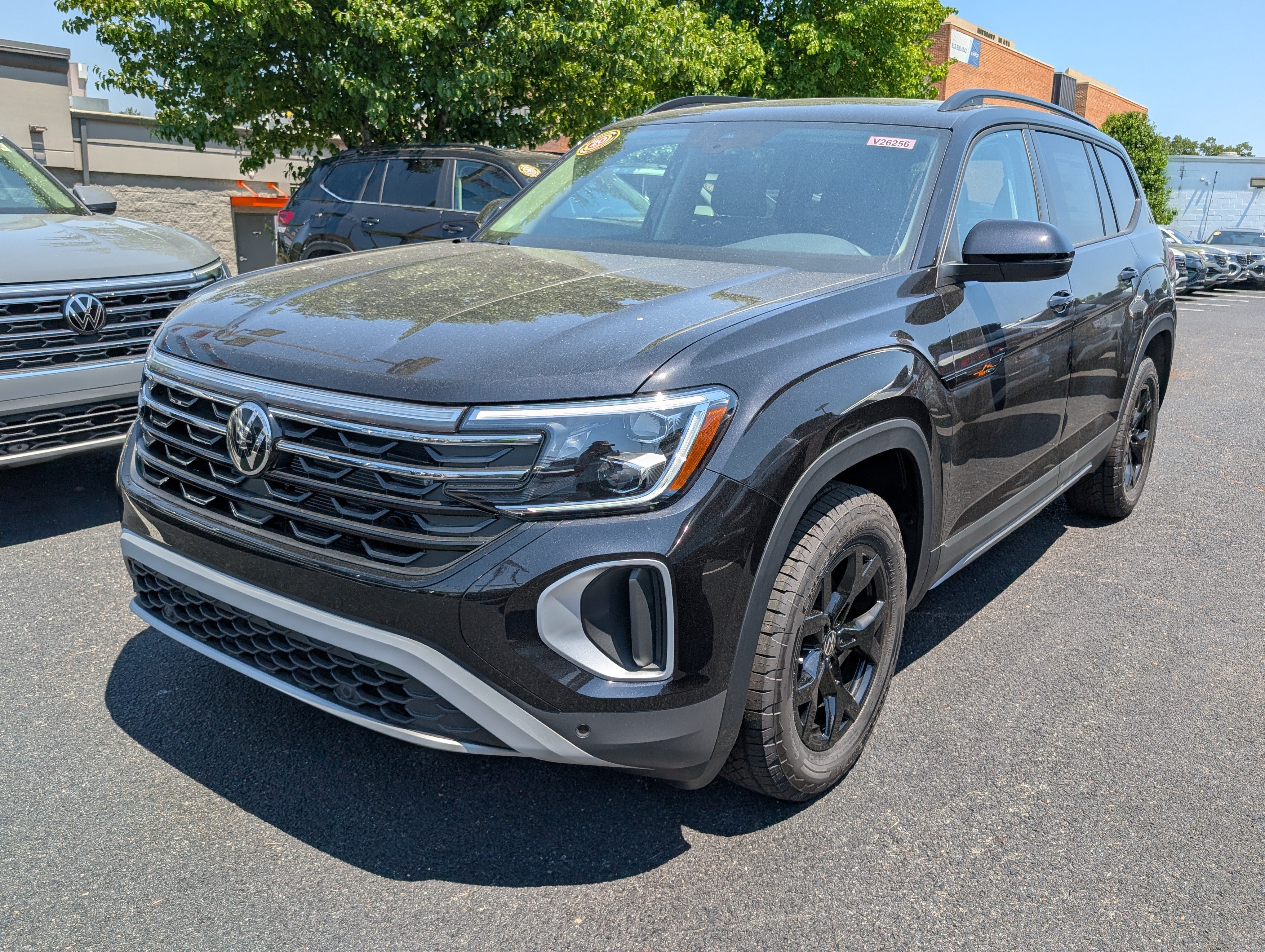 New 2026 Volkswagen Atlas Peak Edition AWD/4WD image 5