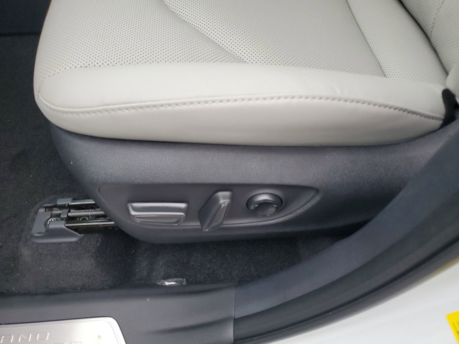 New 2026 Toyota Grand Highlander Limited image 19