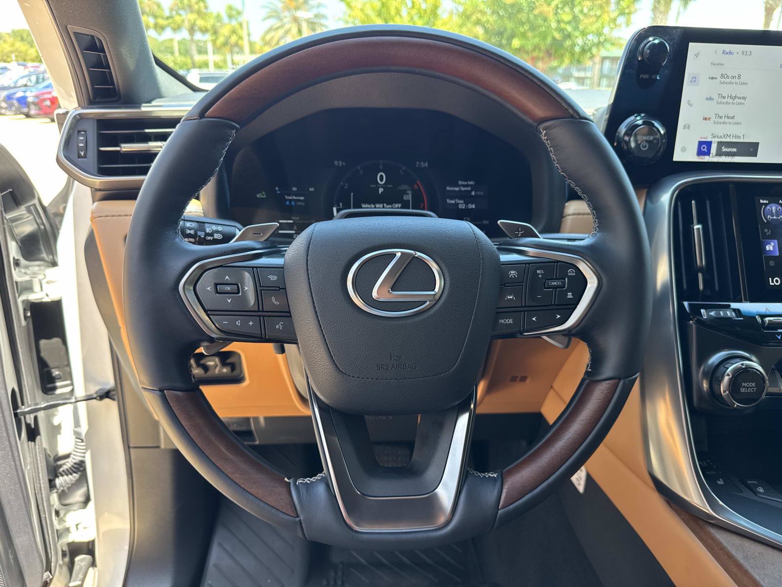 Certified 2025 Lexus LX 700h Luxury w/ Appearance Package AWD/4WD image 28
