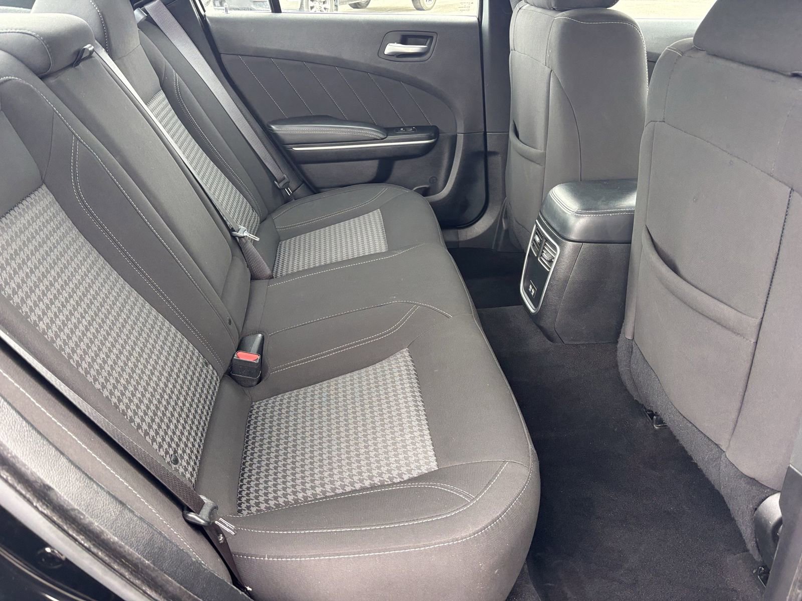 Used 2023 Dodge Charger SXT RWD image 27