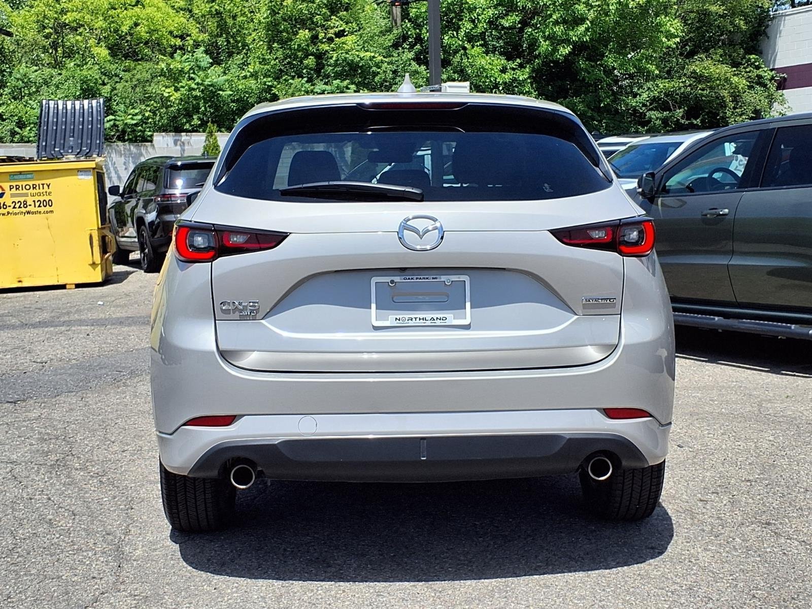 Used 2025 MAZDA CX-5 AWD 2.5 S w/ Select Package image 19