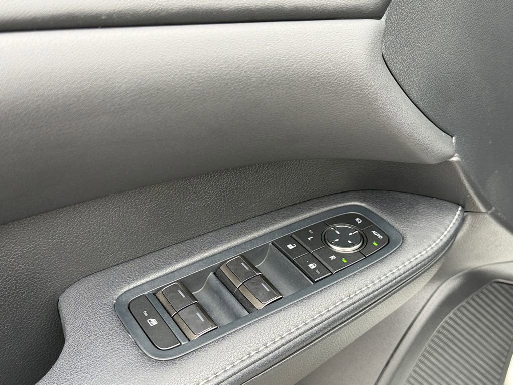 Certified 2025 Lexus RX 350h 350h Premium w/ Accessory Package image 13