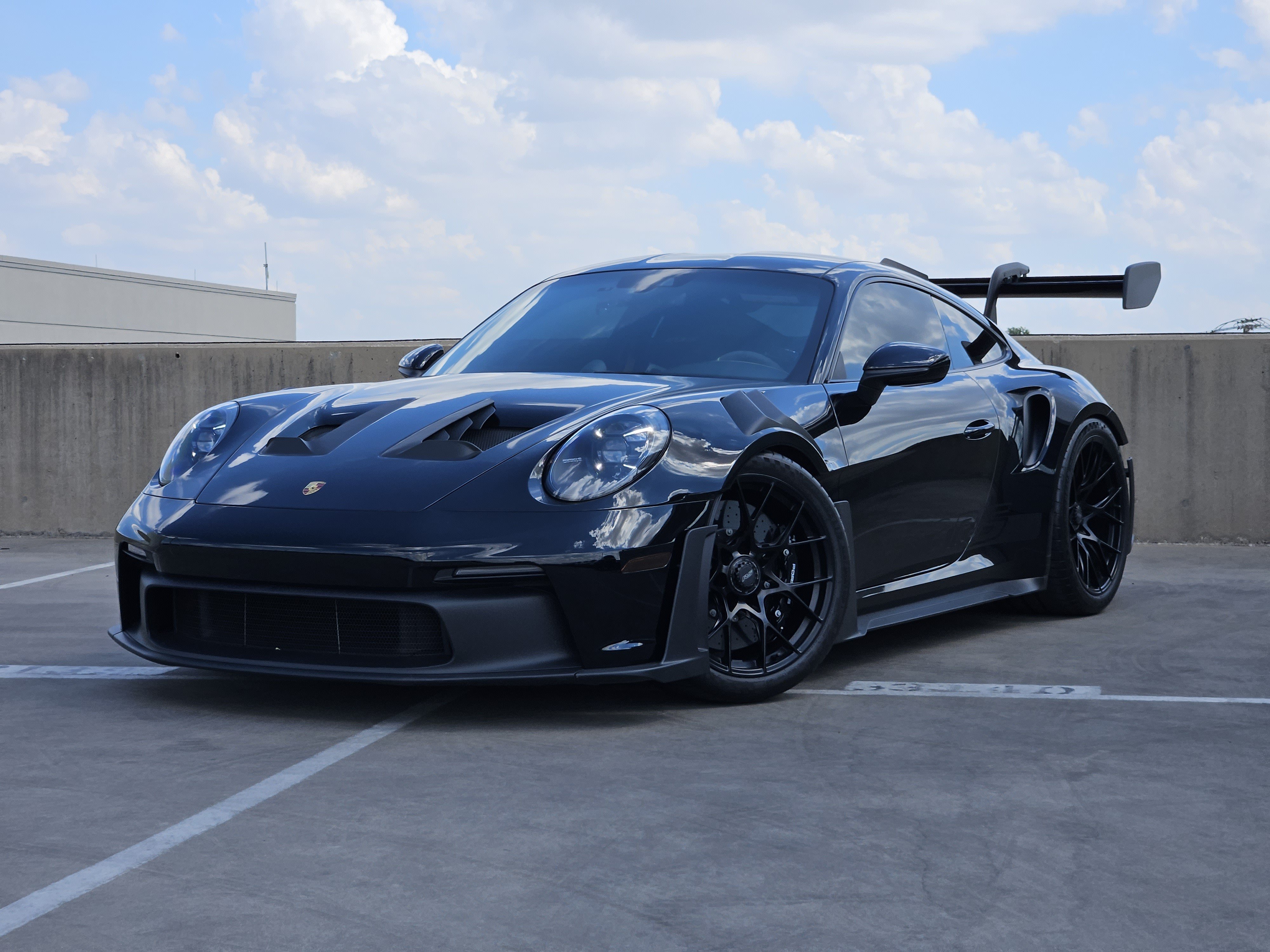 Certified 2025 Porsche 911 GT3 RS RWD image 1