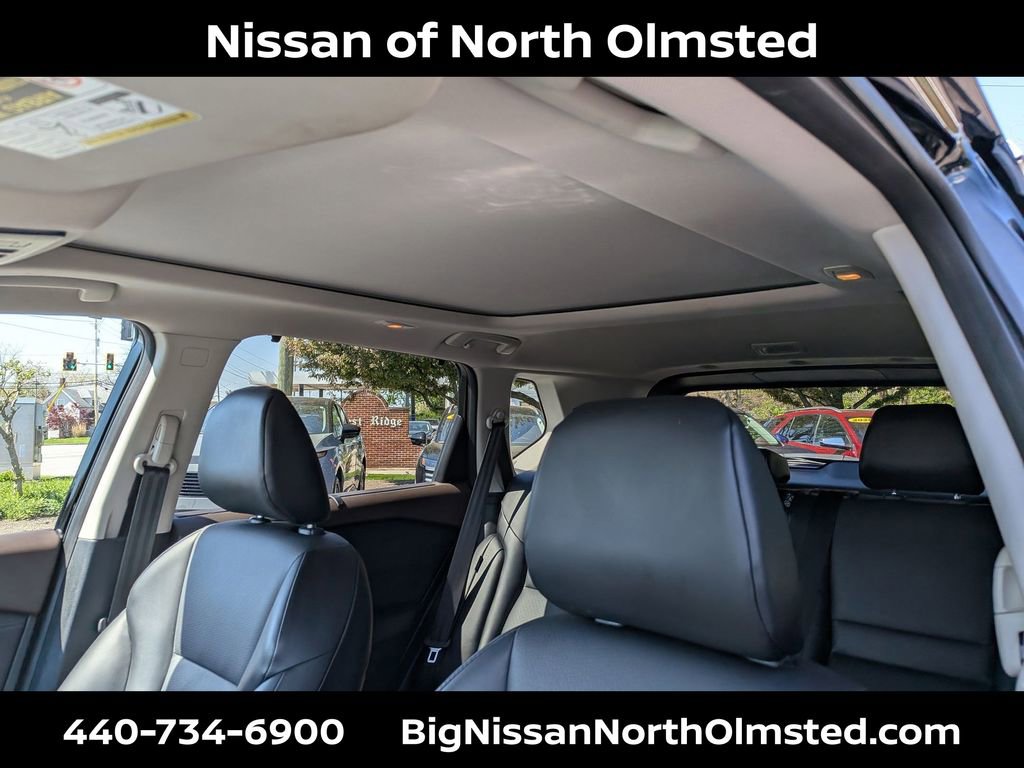 Used 2021 Nissan Rogue SV w/ Premium Package AWD/4WD image 21