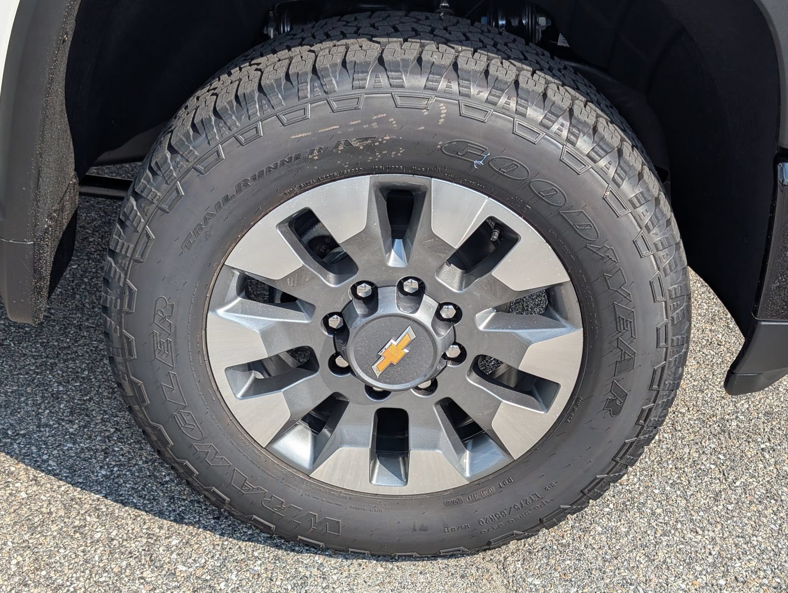 New 2026 Chevrolet Silverado 2500 Custom w/ Custom Value Package AWD/4WD image 7
