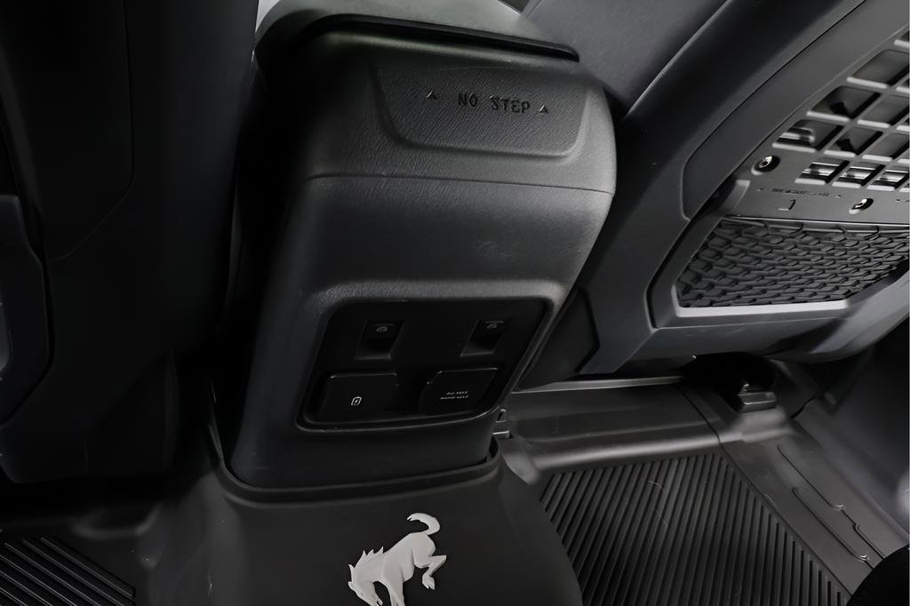 Used 2023 Ford Bronco Big Bend image 25