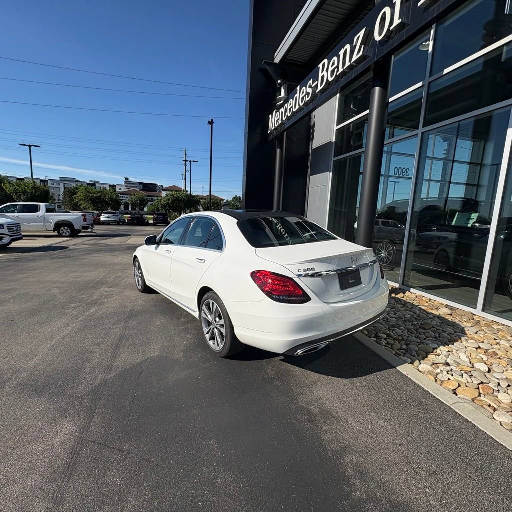 Used 2019 Mercedes-Benz C 300 4MATIC Sedan image 9