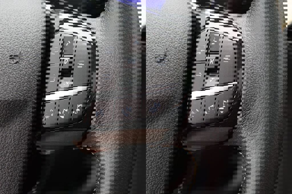 Used 2022 Ford Escape Titanium w/ Titanium Elite Package image 21