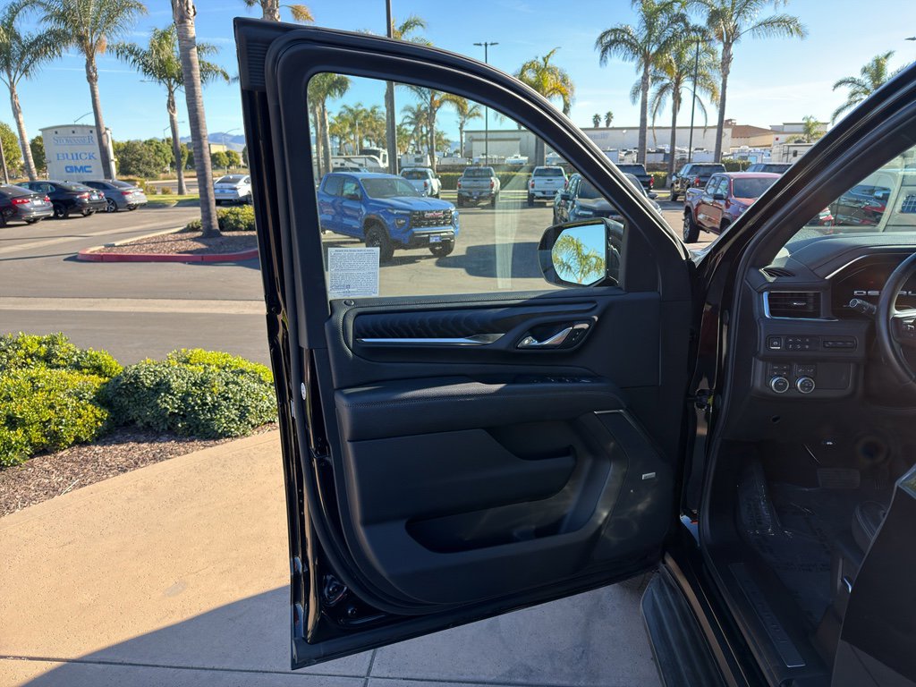 Used 2024 GMC Yukon Denali image 13