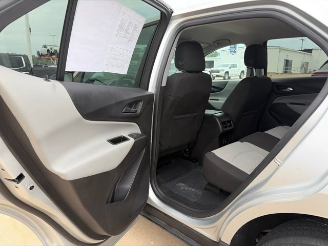 Used 2021 Chevrolet Equinox LS w/ LS Convenience Package AWD/4WD image 33