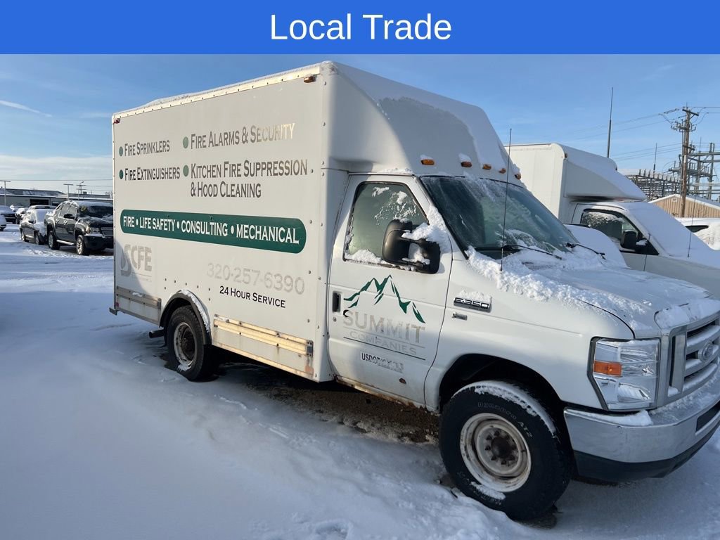 Used 2013 Ford E-350 and Econoline 350 Super Duty image 2