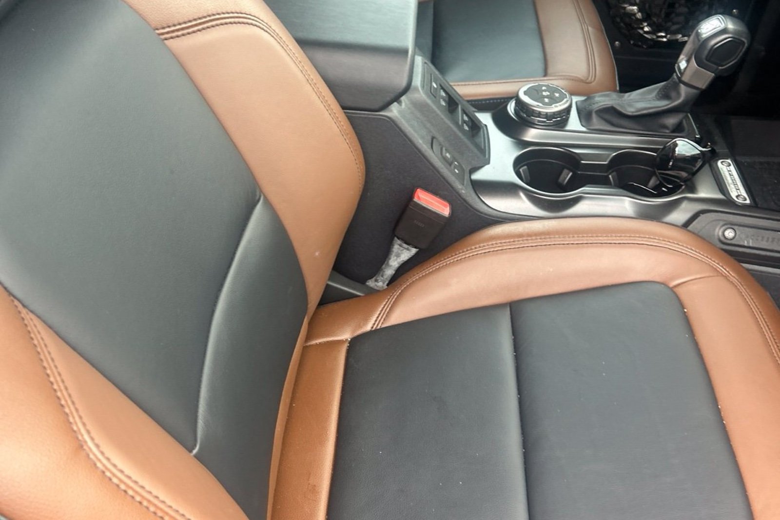 Used 2022 Ford Bronco Outer Banks AWD/4WD image 42