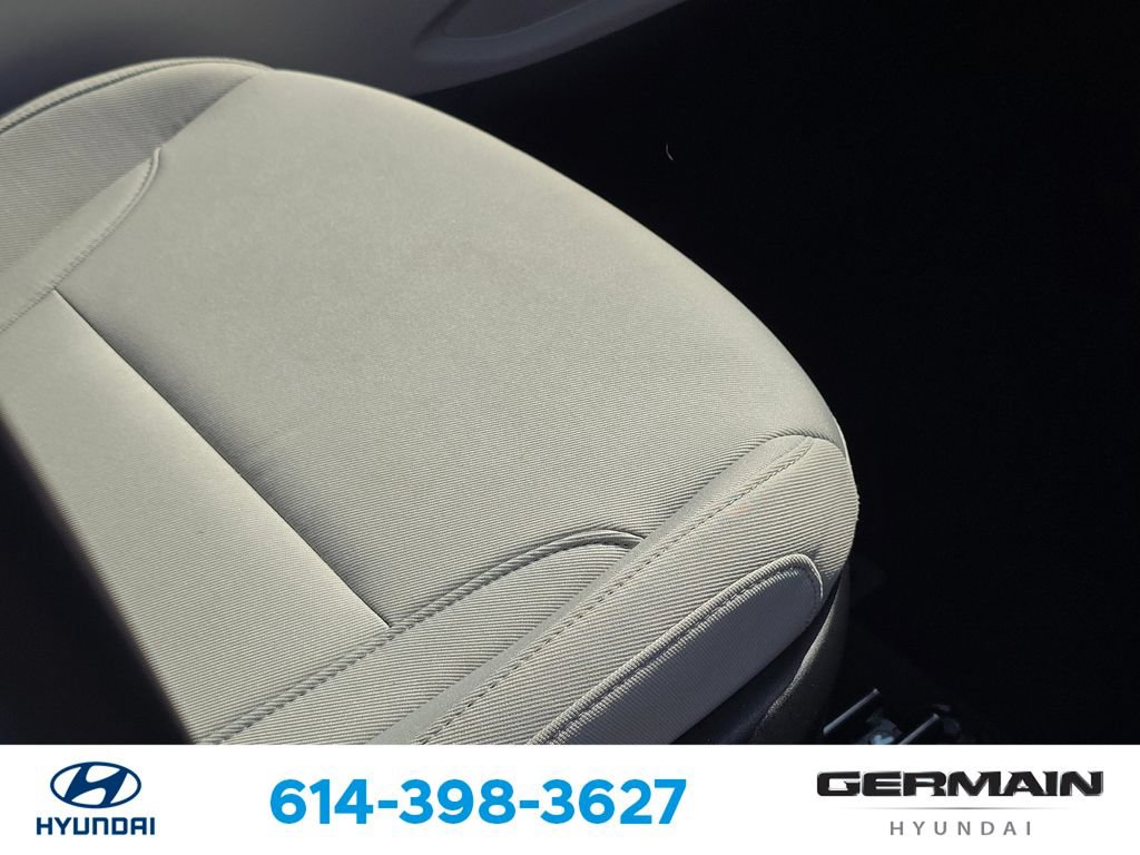 Certified 2025 Hyundai Tucson SE FWD image 27