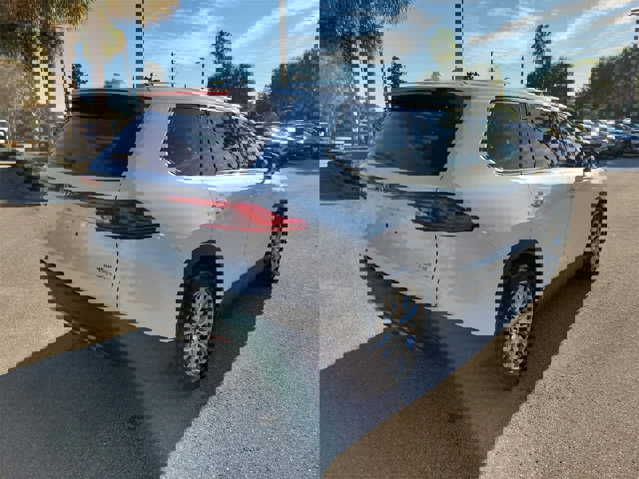 Used 2024 Toyota Grand Highlander Limited image 3