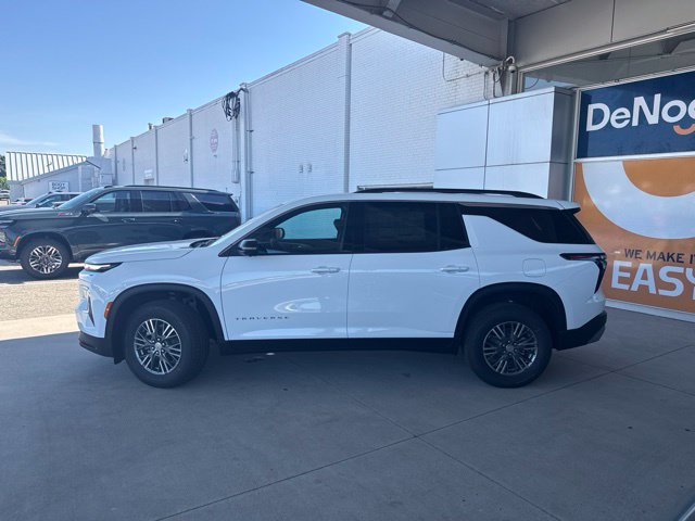 New 2026 Chevrolet Traverse LT w/ Driver Confidence Package AWD/4WD image 7