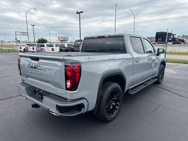 Used 2024 GMC Sierra 1500 Elevation AWD/4WD image 3