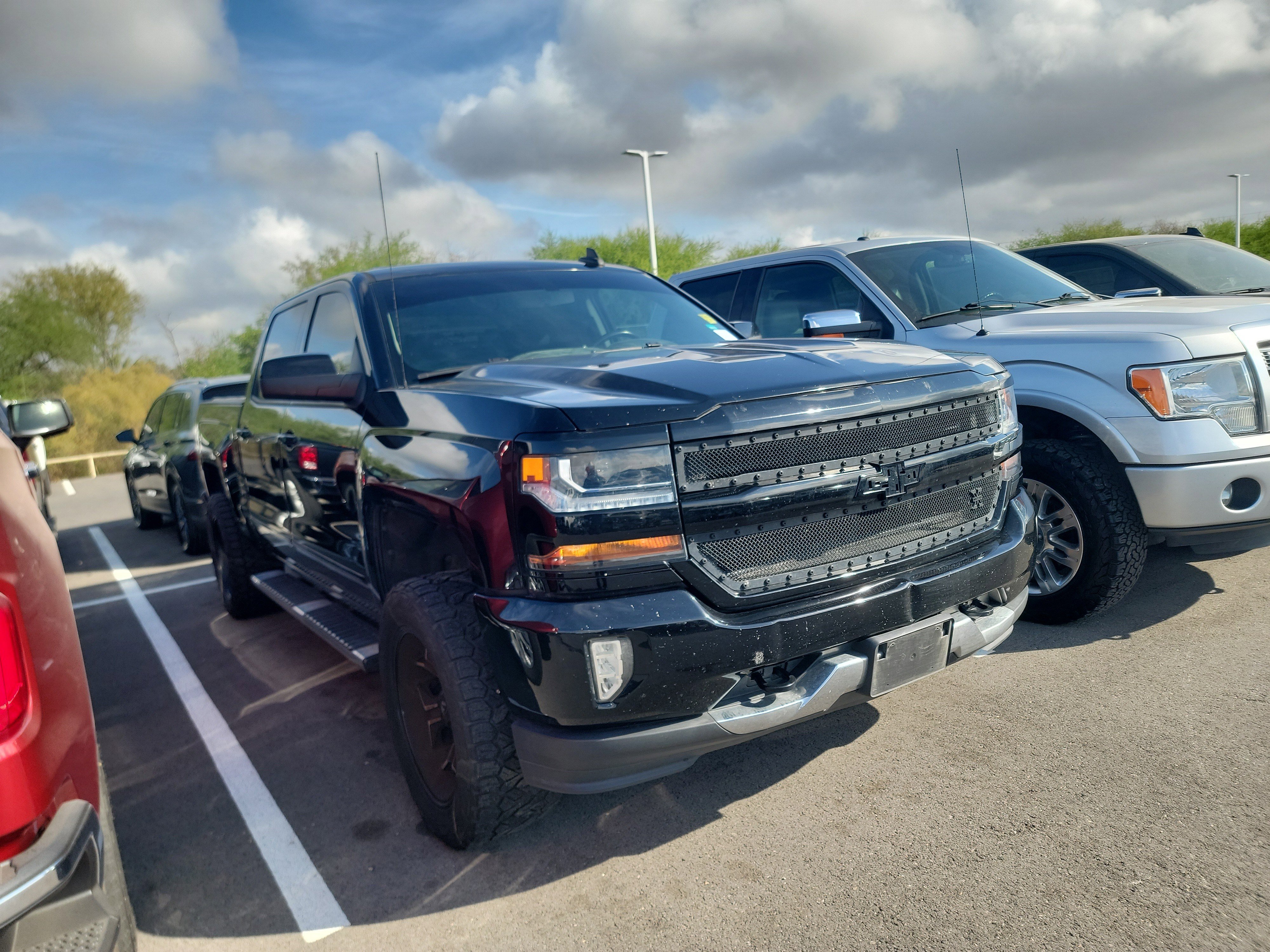 Used 2018 Chevrolet Silverado 1500 LT w/ Texas Edition