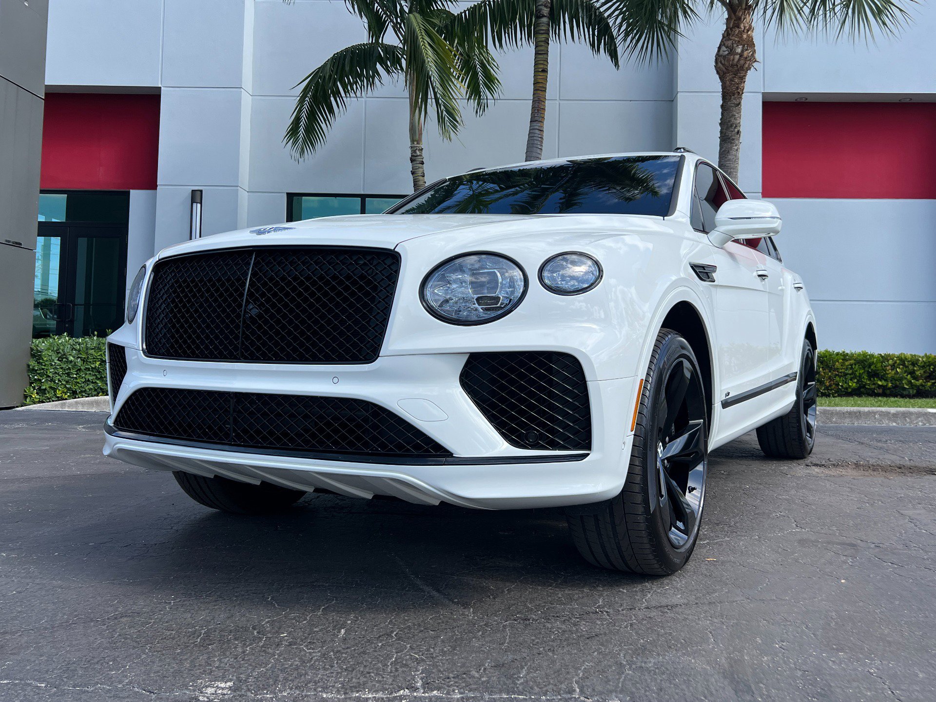 Used 2021 Bentley Bentayga image 6