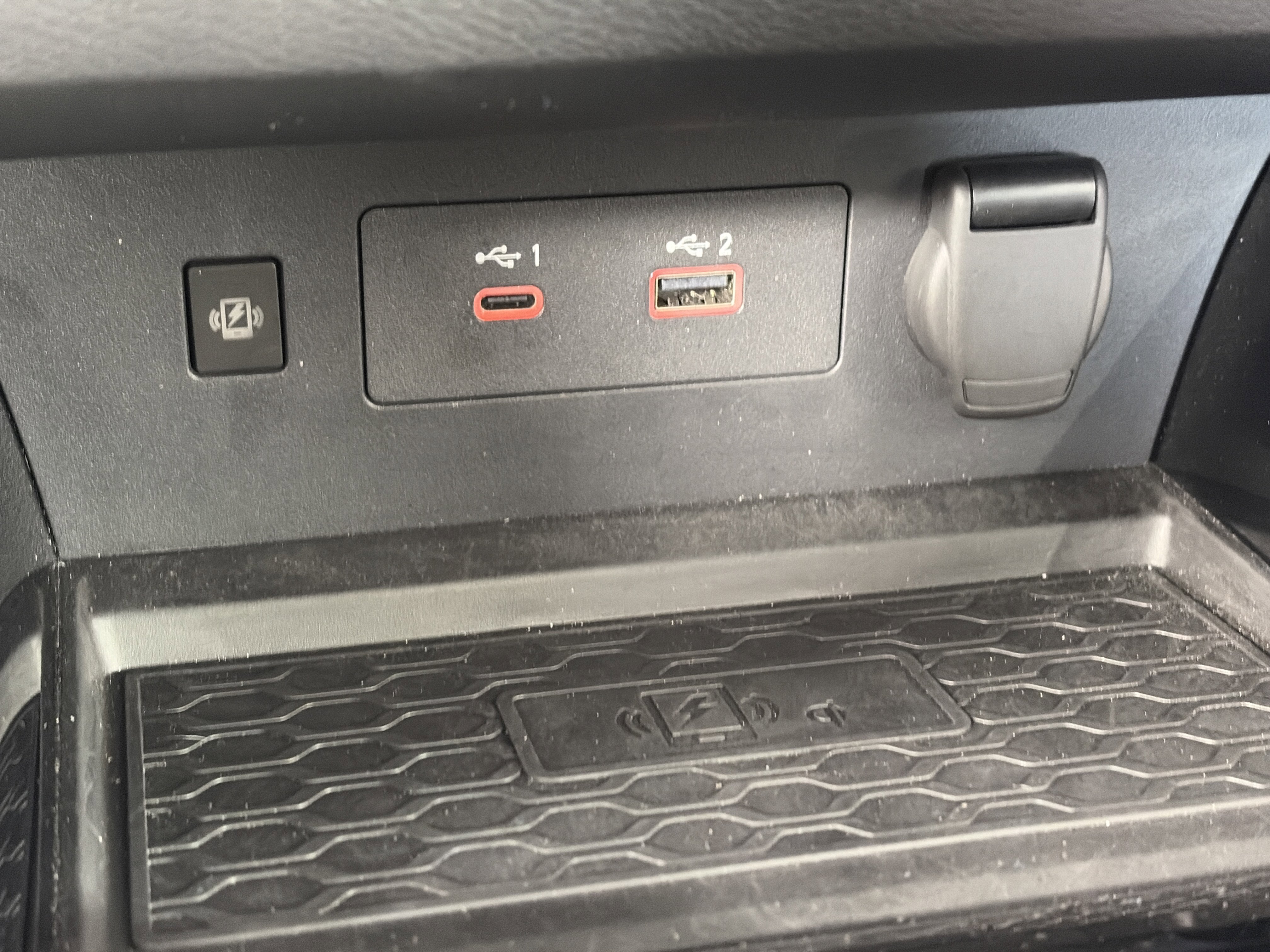 Used 2024 Nissan Altima 2.5 SR w/ SR Premium Package FWD image 23