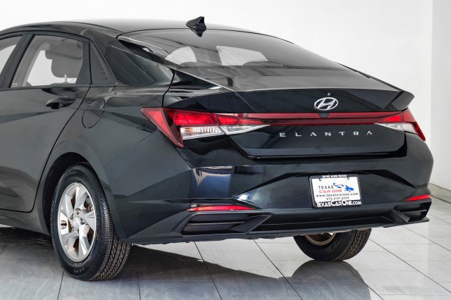 Used 2021 Hyundai Elantra SE w/ Cargo Package image 58