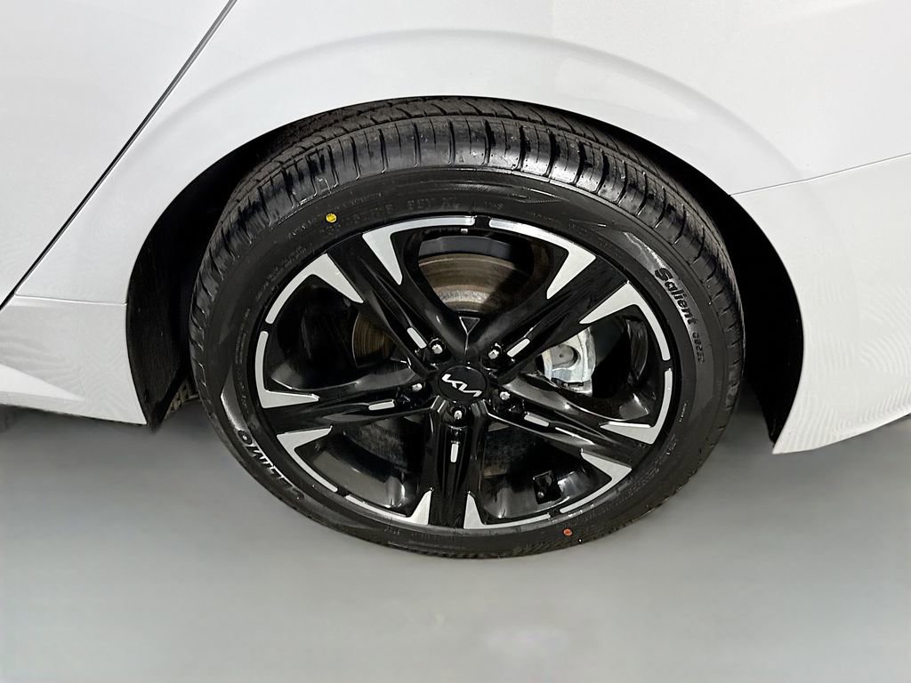Used 2023 Kia K5 GT-Line image 35