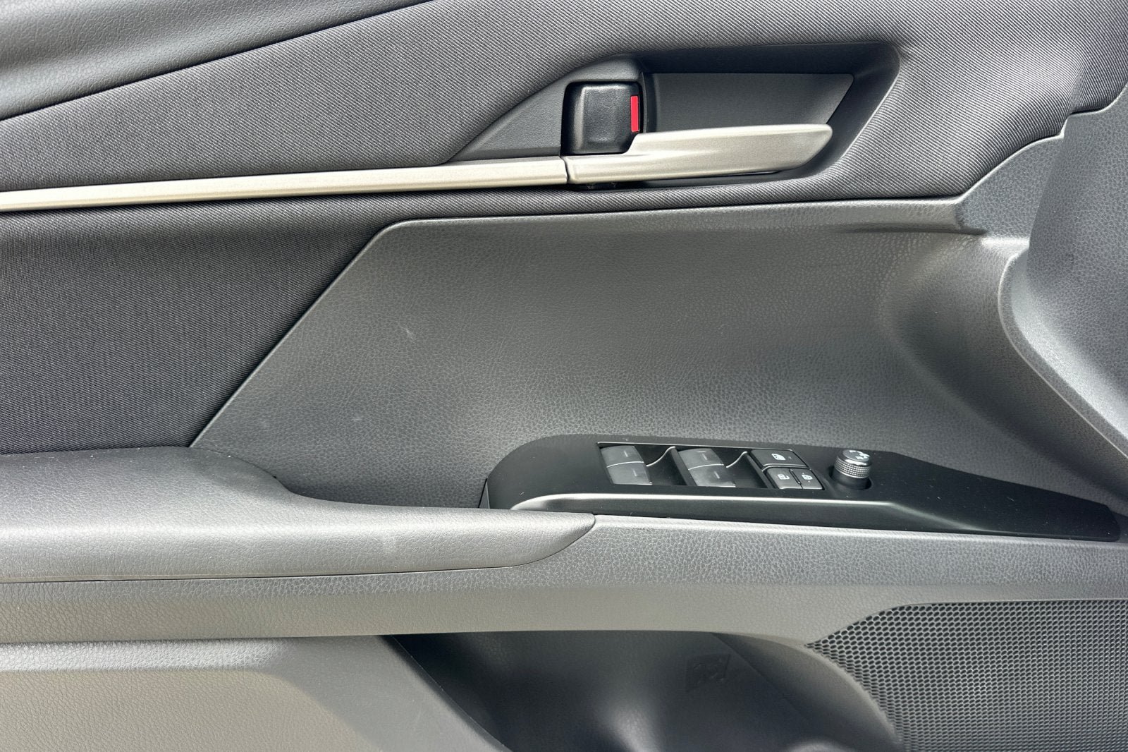 New 2026 Toyota Camry LE FWD image 13