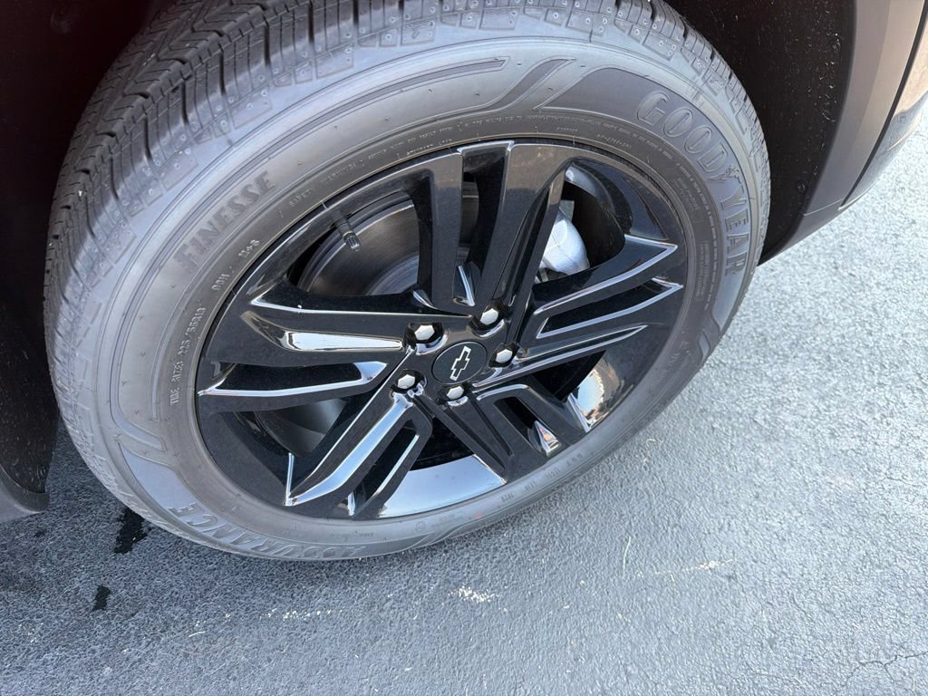 New 2026 Chevrolet Trax ACTIV w/ Driver Confidence Package FWD image 4