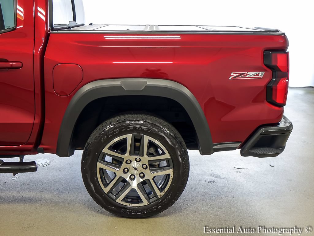 Used 2023 Chevrolet Colorado Z71 w/ Z71 Convenience Package 2 AWD/4WD image 9