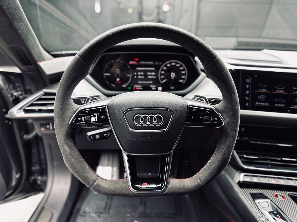 Used 2022 Audi RS e-tron GT w/ Year 1 Package AWD/4WD image 27