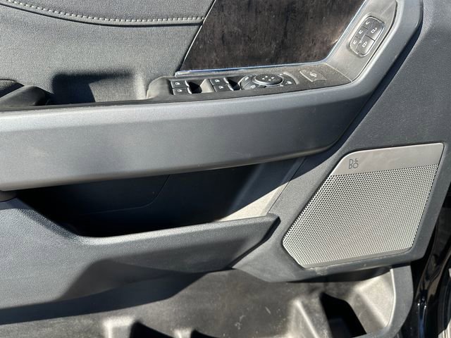 Used 2023 Ford F250 Lariat w/ Lariat Ultimate Package image 18