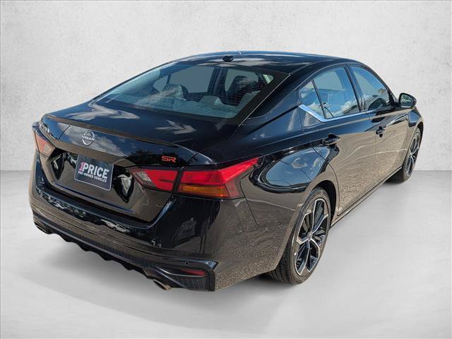 Used 2024 Nissan Altima 2.5 SR FWD image 5