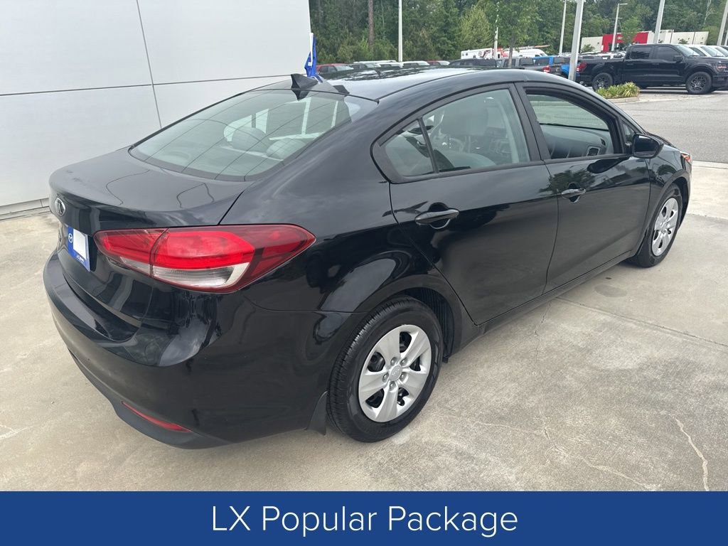 Used 2017 Kia Forte LX w/ LX Popular Package image 6
