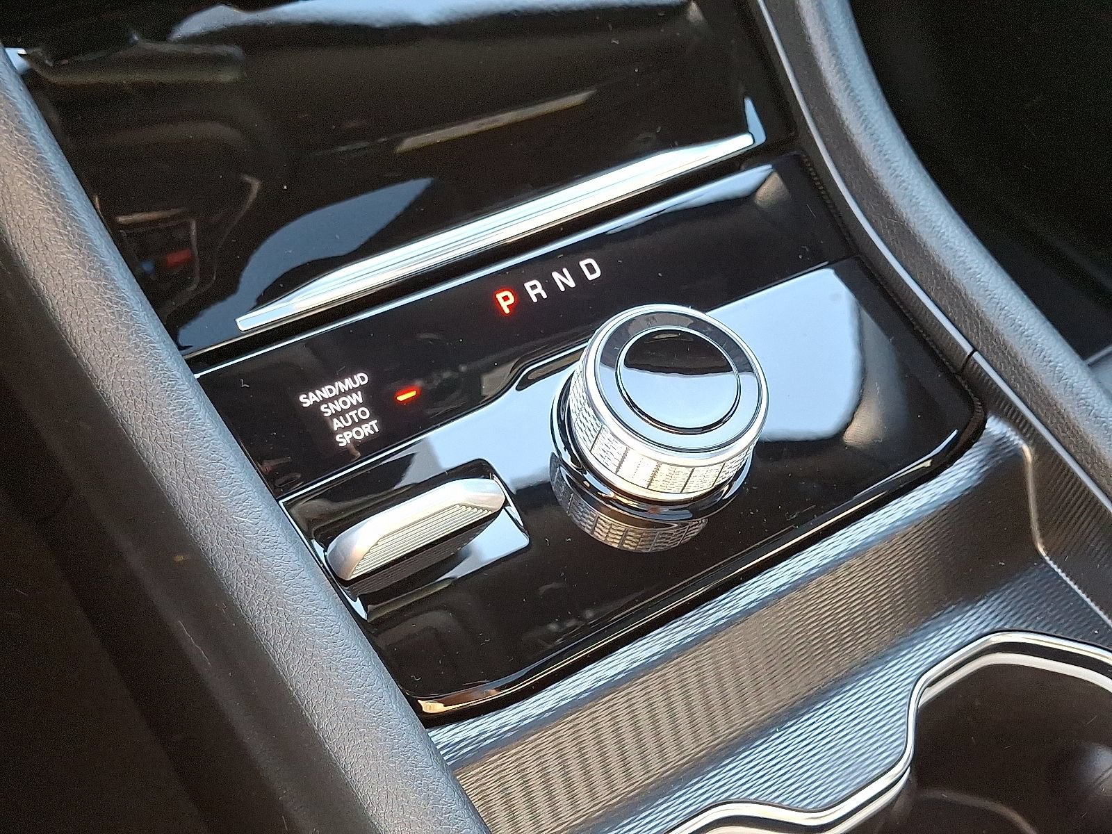 New 2025 Jeep Grand Cherokee Limited AWD/4WD image 10