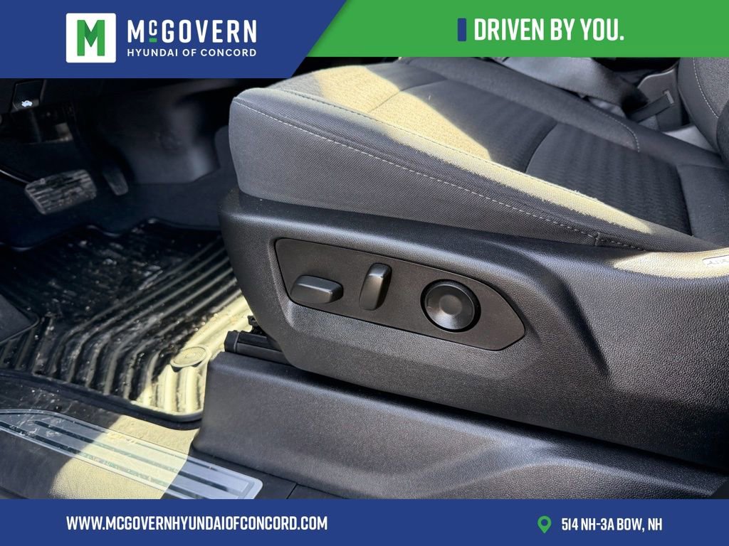 Used 2022 Chevrolet Silverado 1500 LT image 20