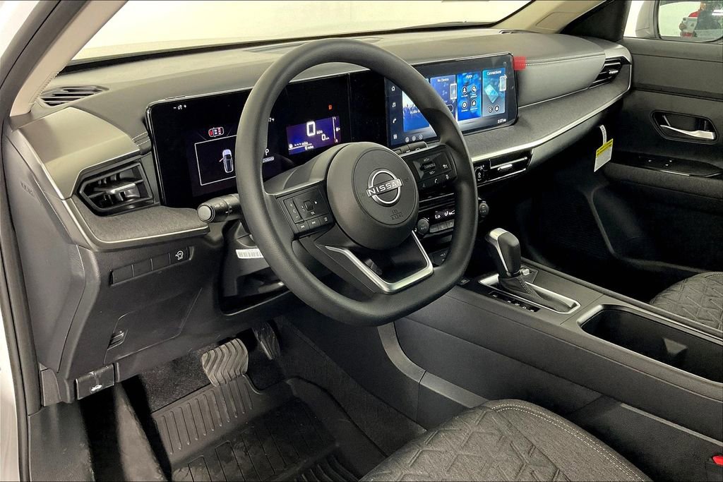 New 2026 Nissan Kicks SV image 9