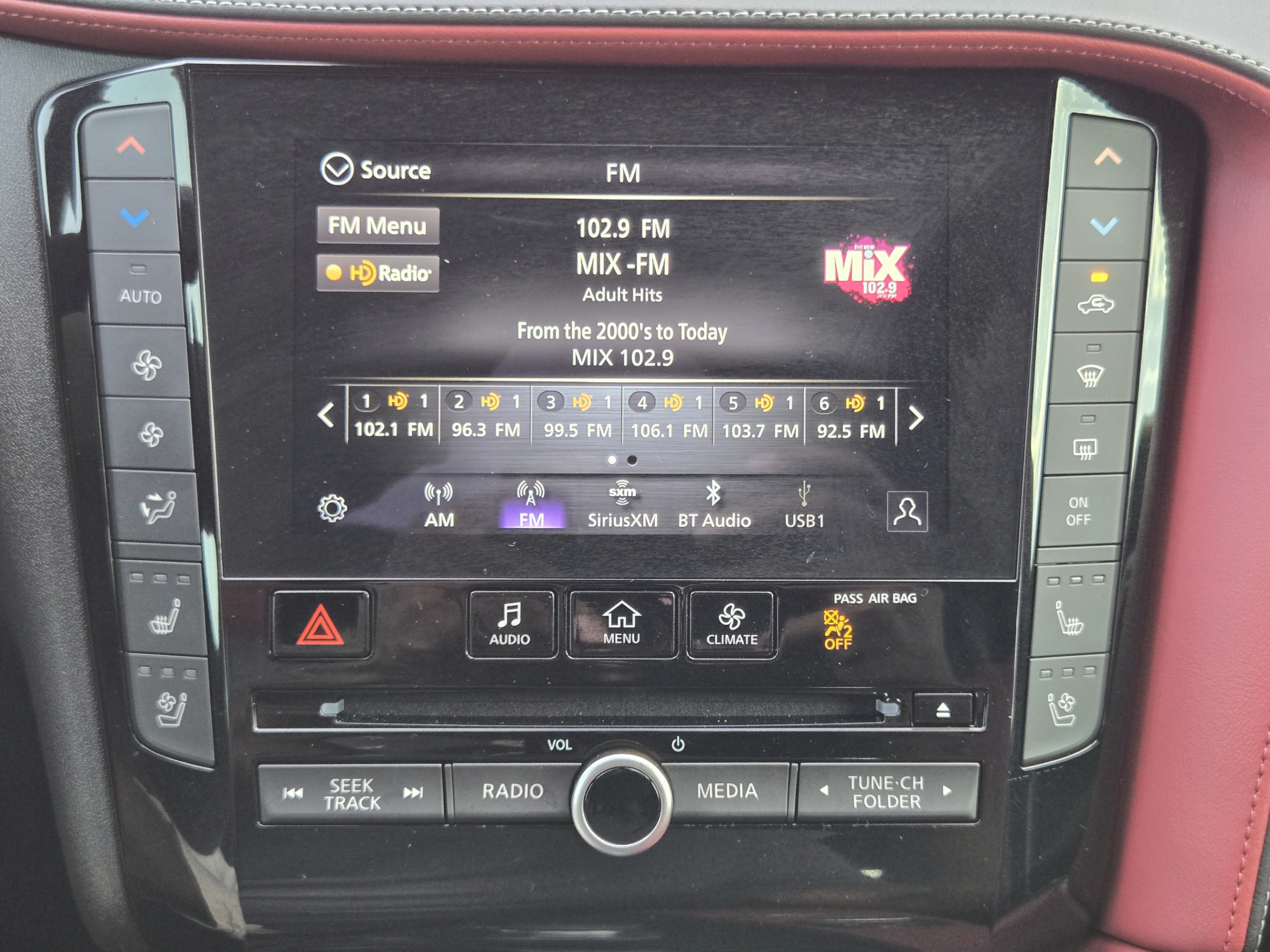 Used 2025 INFINITI QX50 Sport AWD/4WD image 15